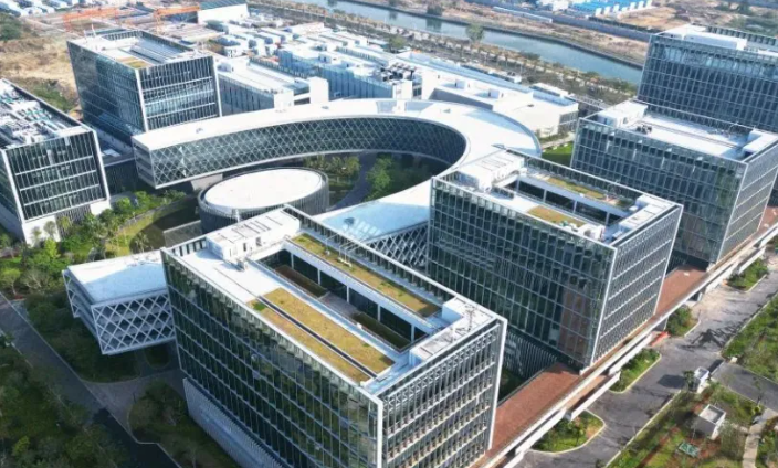 硅胶折叠水杯与塑料水杯对比：居家出行场景下的选型建议